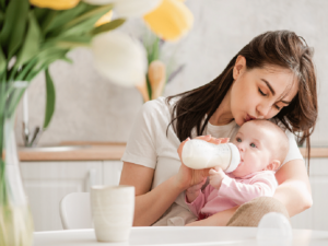 نکاتی در خرید شیشه شیر خوب برای کودک