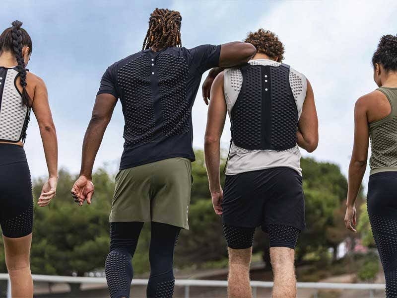 راهنمای انتخاب لباس ورزشی ایده‌آل برای روزهای گرم سال