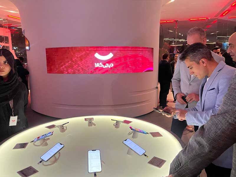 تفاوت‌های خرید آنلاین و حضوری در دیجی کالا